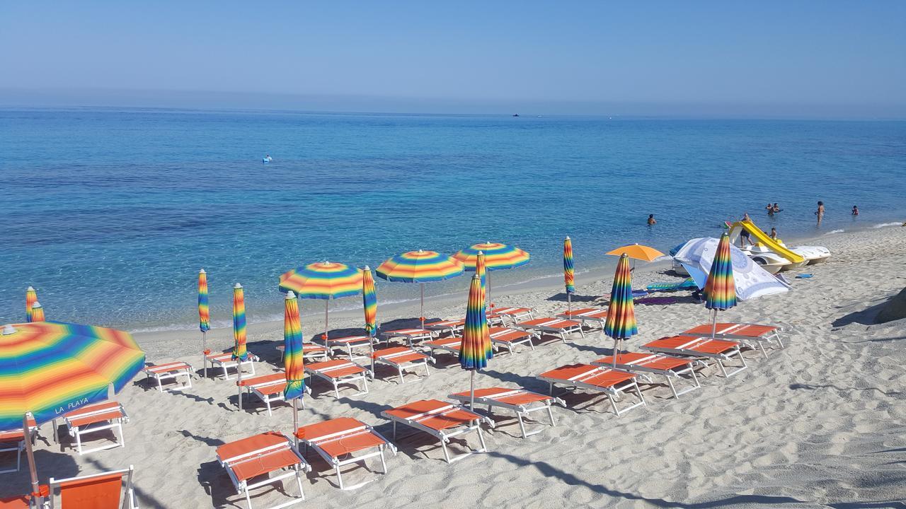 Hotel La Fattoria Sul Mare Capo Vaticano Kültér fotó